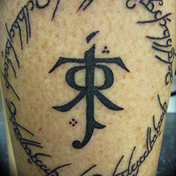 Tattoo of LOTR text